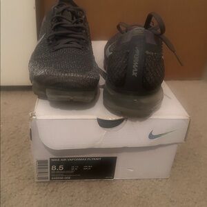 Nike Air VaporMax Flyknit Dark Grey/Black-Wolf Grey